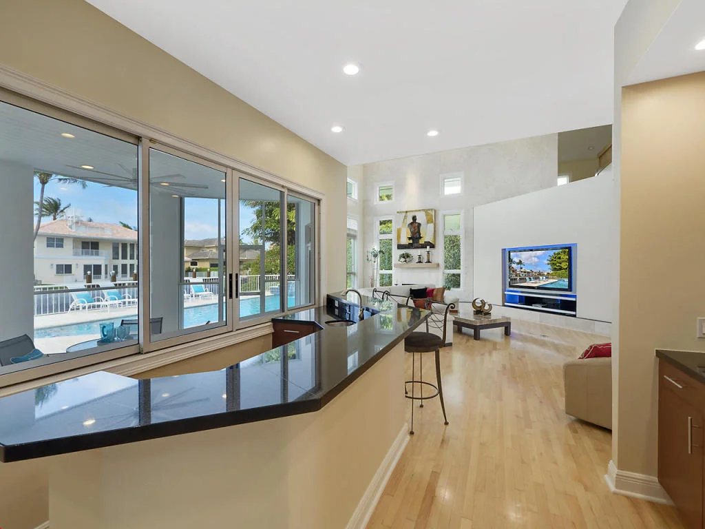 Photo of 939 Jasmine Drive