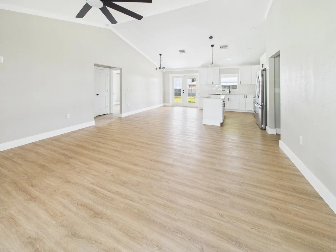 Photo of 1007 SW 5TH Street