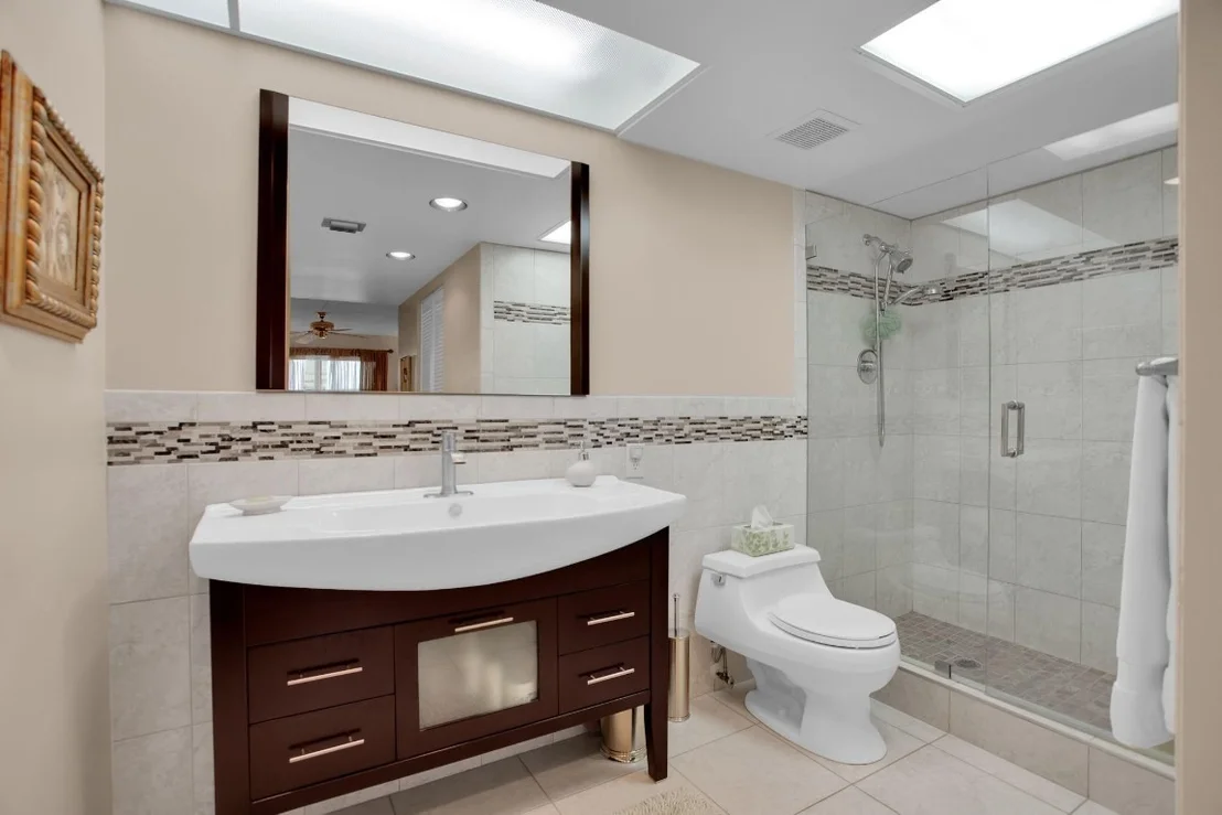 Photo of Unit D4 at 1603 Abaco Drive