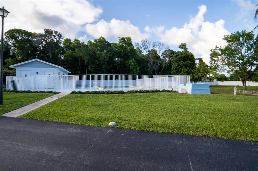 Photo of 4423 Walden Circle