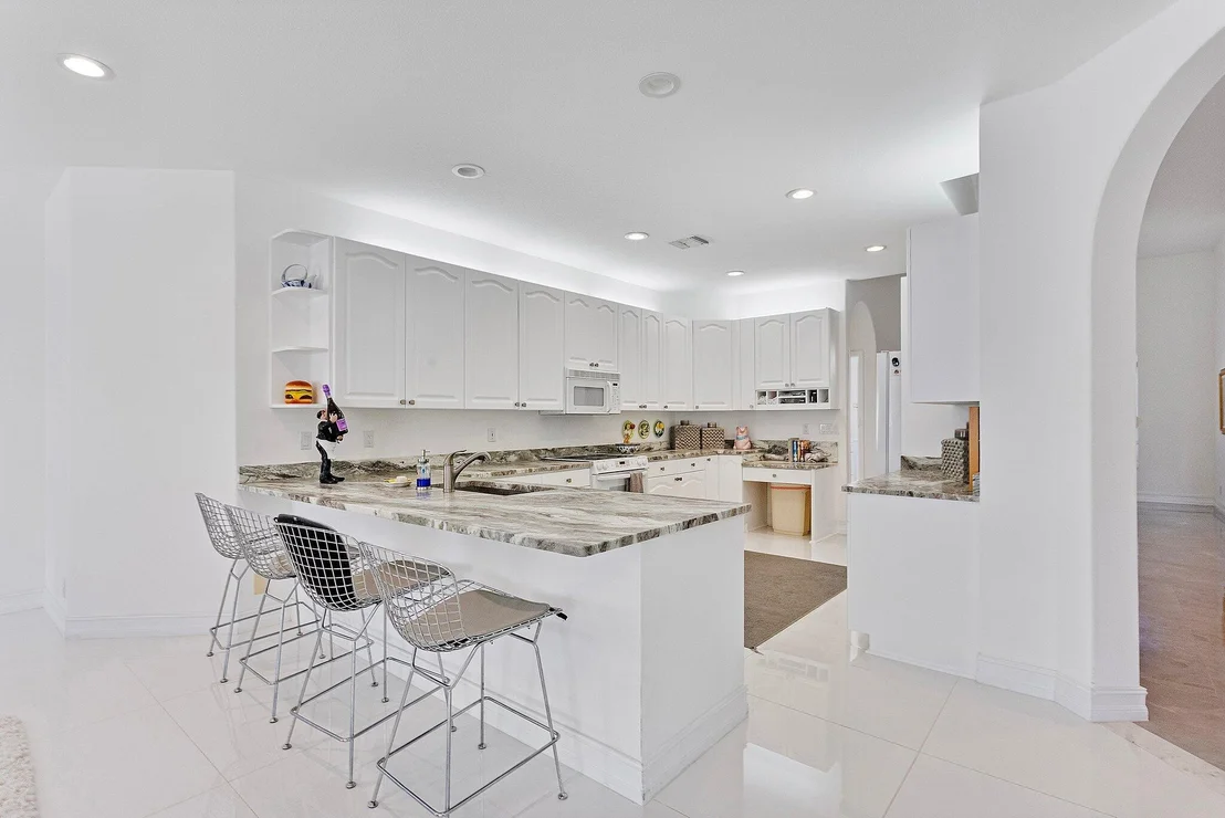 Photo of 8570 Yearling Drive