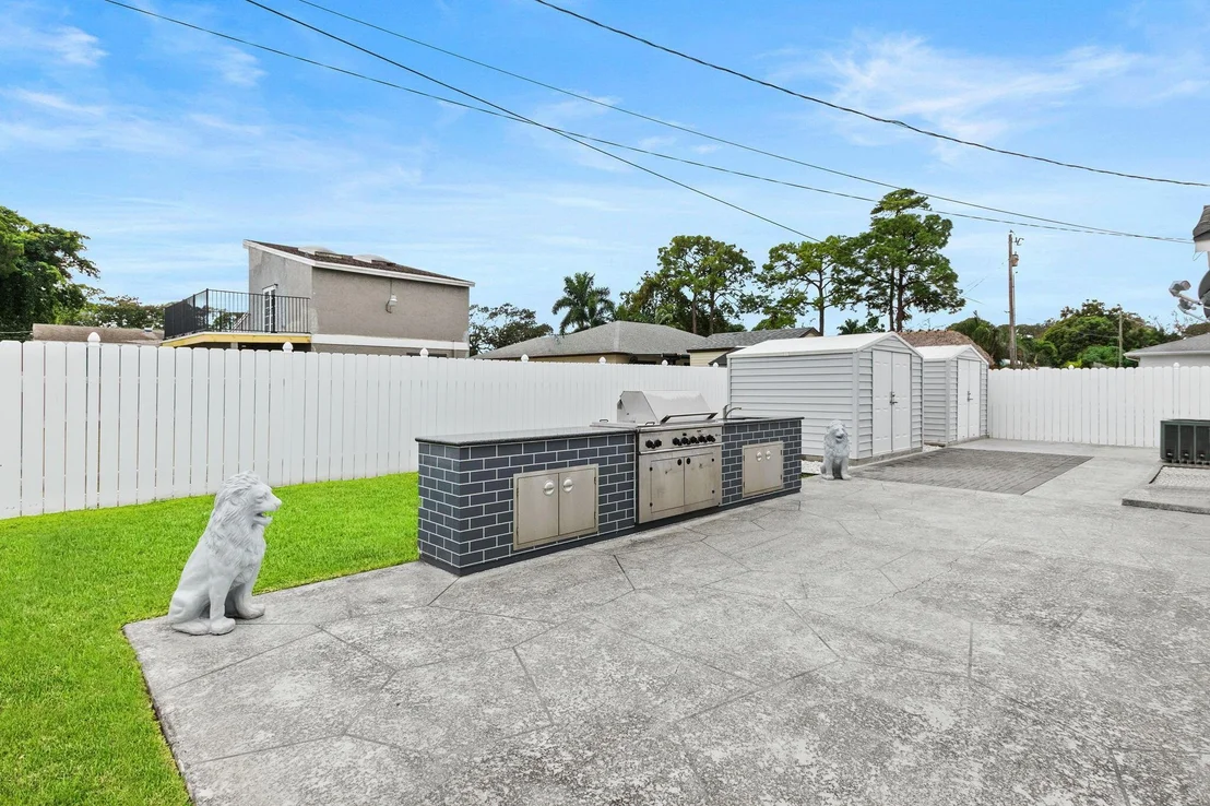 Photo of 4776 Canal Drive