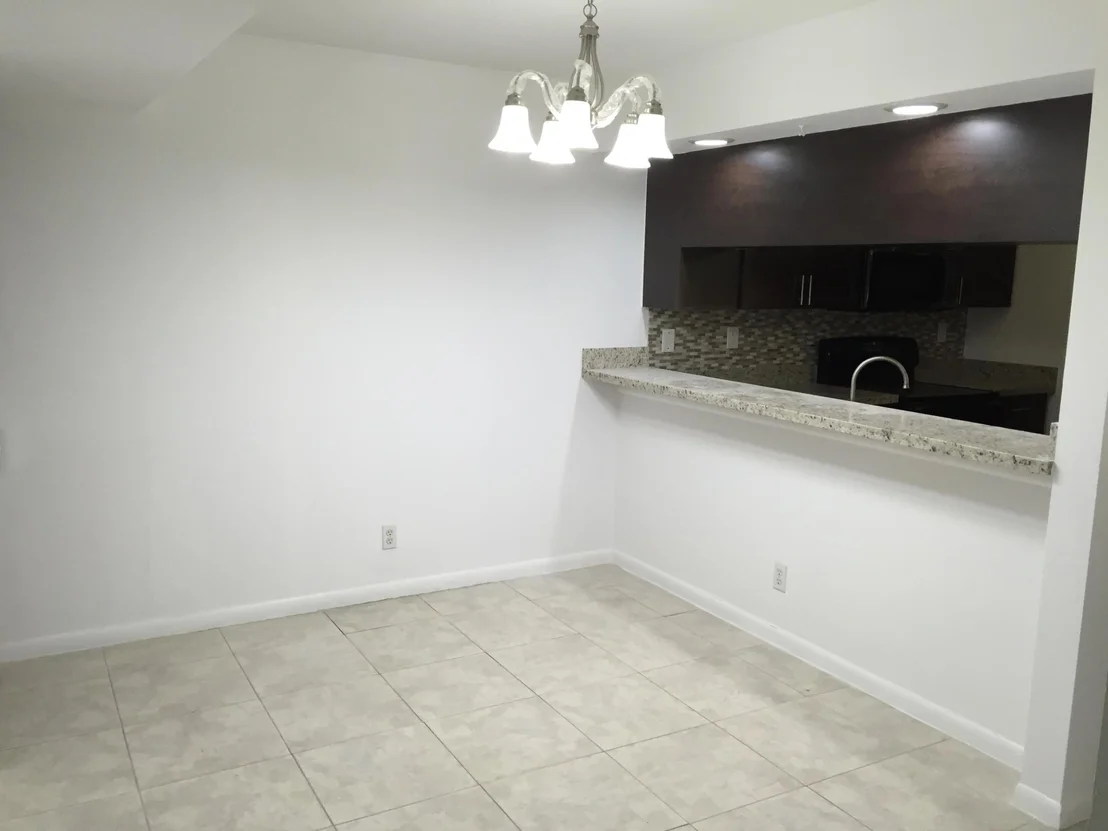 Photo of Unit D at 8152 Thames Boulevard