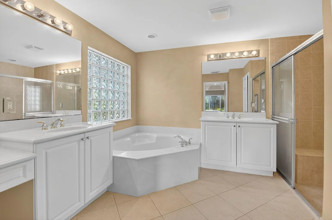 Photo of 9870 Casa Mar Drive
