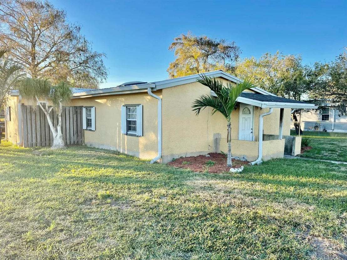 Photo of 1498 Hunter Road