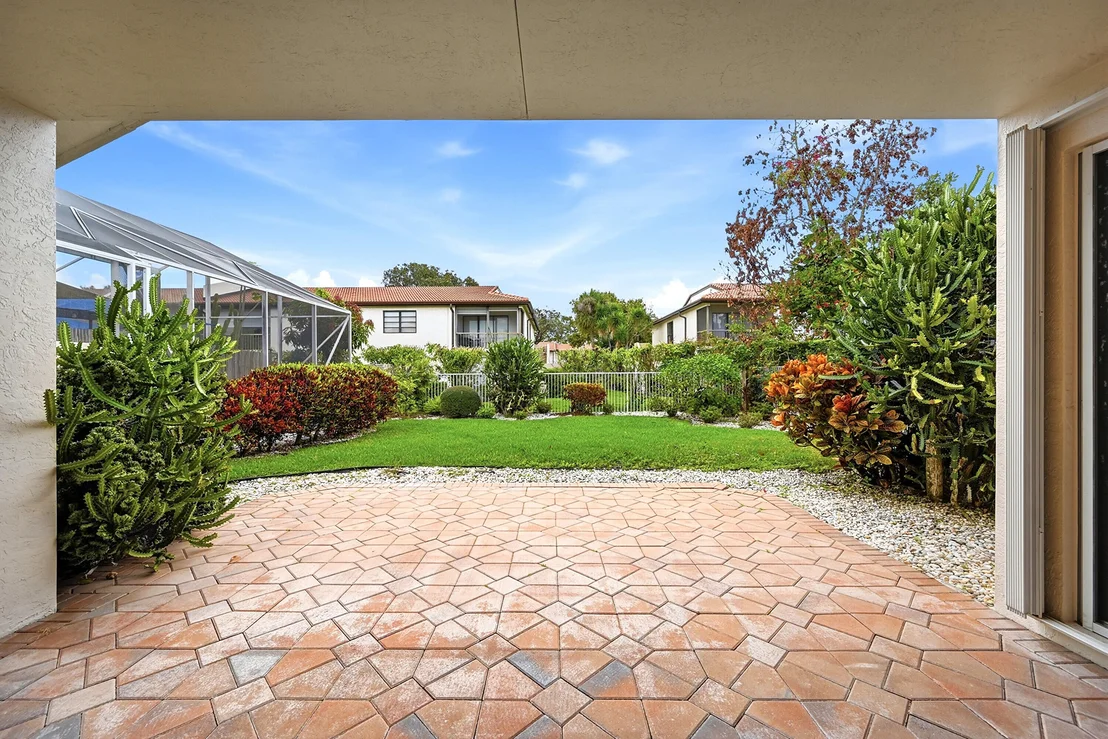 Photo of 21676 Hammock Point Drive