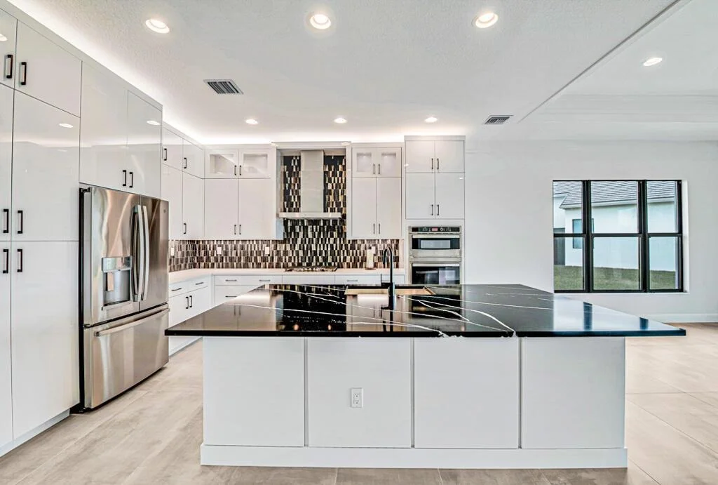 Photo of 9290 Mountain Pine Grove