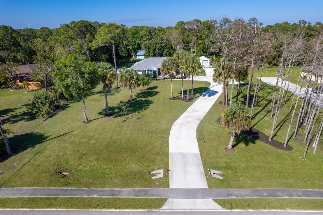 Photo of 17767 Mellen Lane