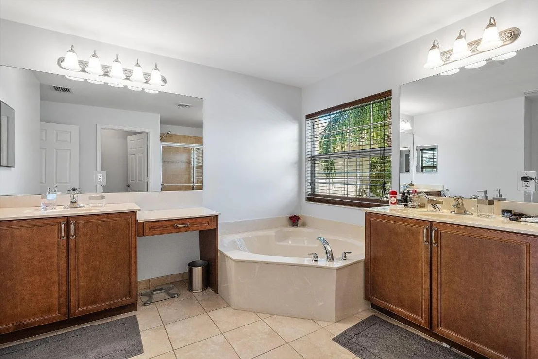 Photo of 8563 Briar Rose Point