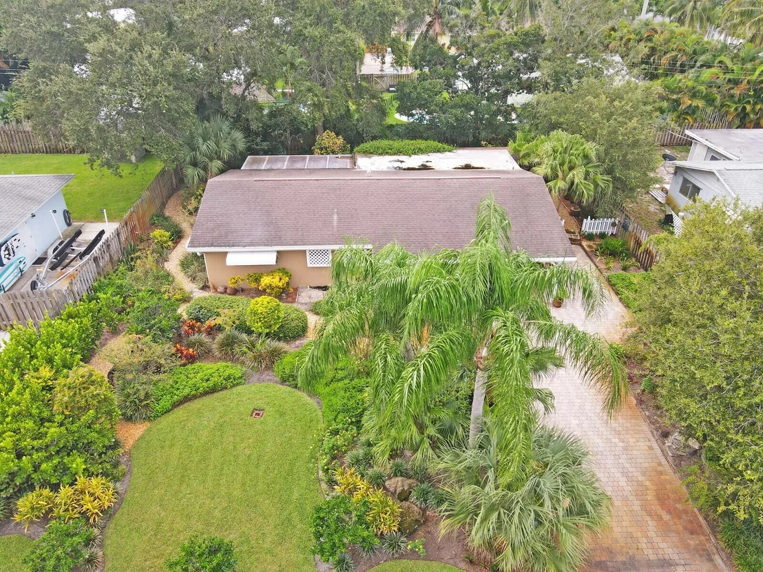 Photo of 450 Dover Road