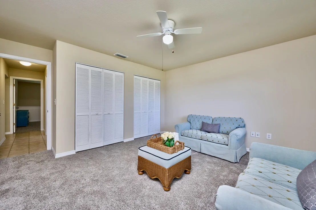 Photo of 415 Mac Lane