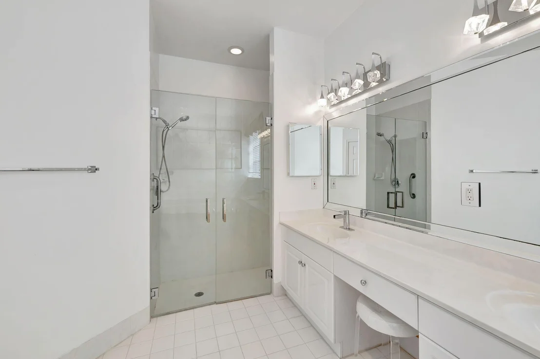 Photo of 5827 Seashell Terrace