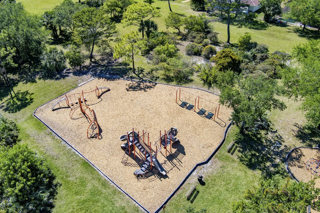 Photo of 4886 Acorn Drive