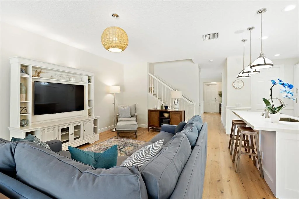 Photo of 1787 W Community Drive