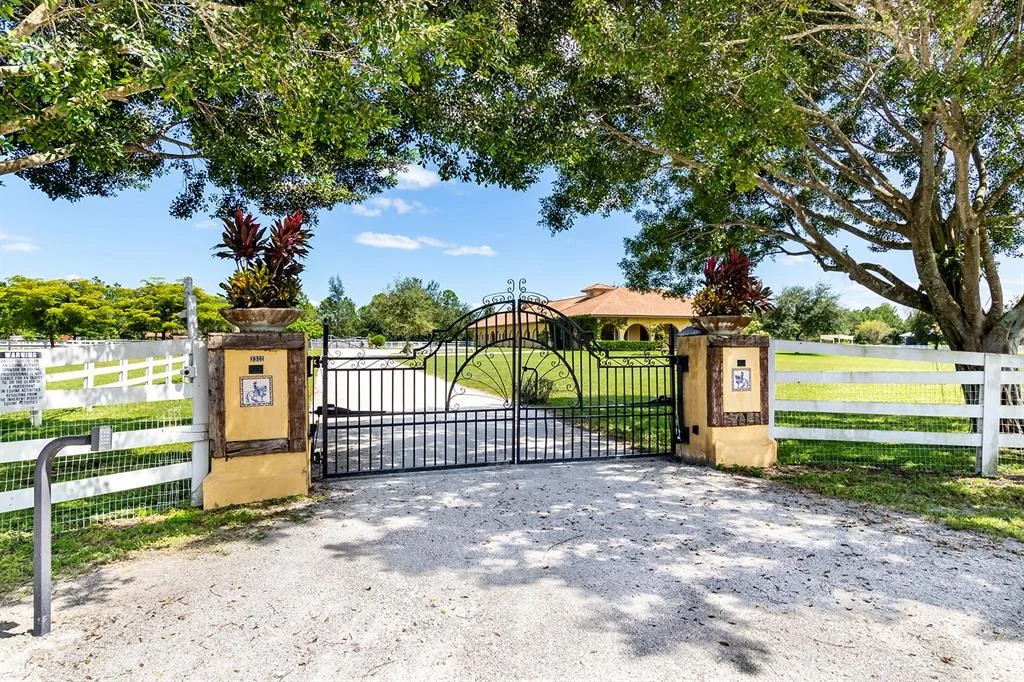 Photo of 3322 Hanover Circle