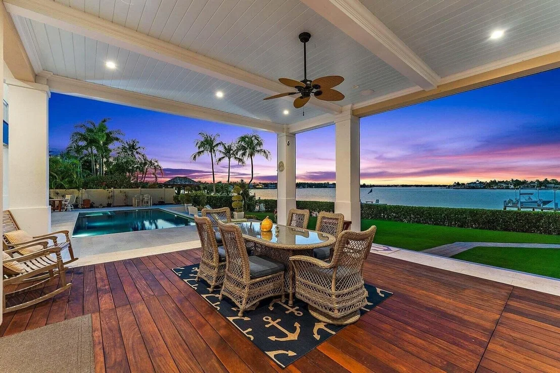 Photo of 5874 Pennock Point Road