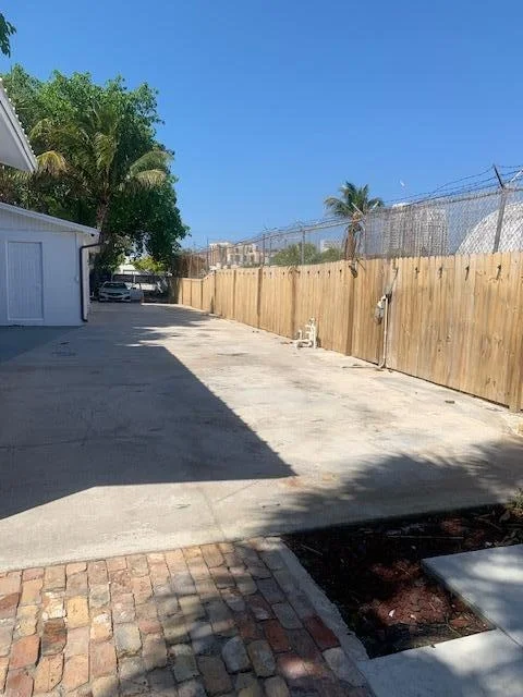 Photo of 512 Biscayne Drive