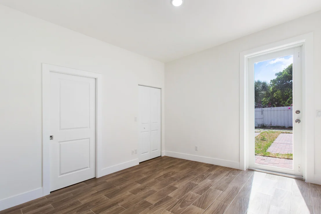 Photo of 315 N E Street