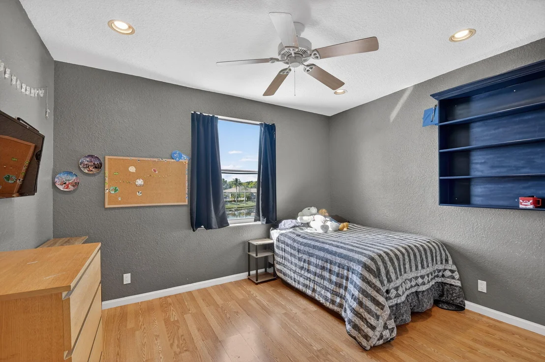 Photo of 5947 Bay Hill Circle