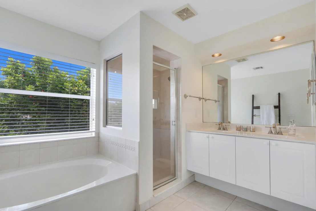 Photo of 4497 Lake Lucerne Circle
