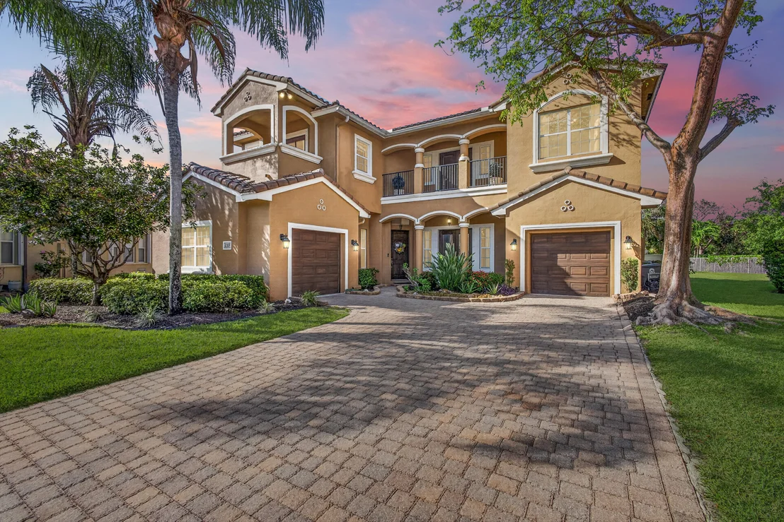 Photo of 659 Cresta Circle