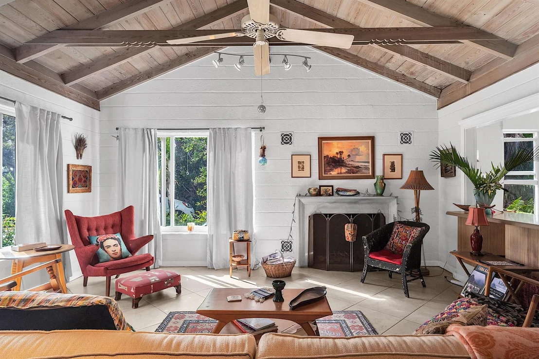 Photo of 12 E Ocean Avenue