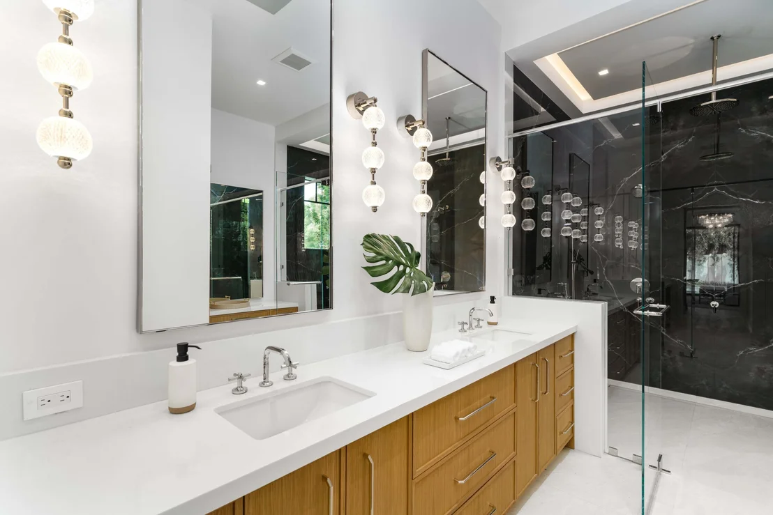 Photo of 720 NW 3rd Avenue