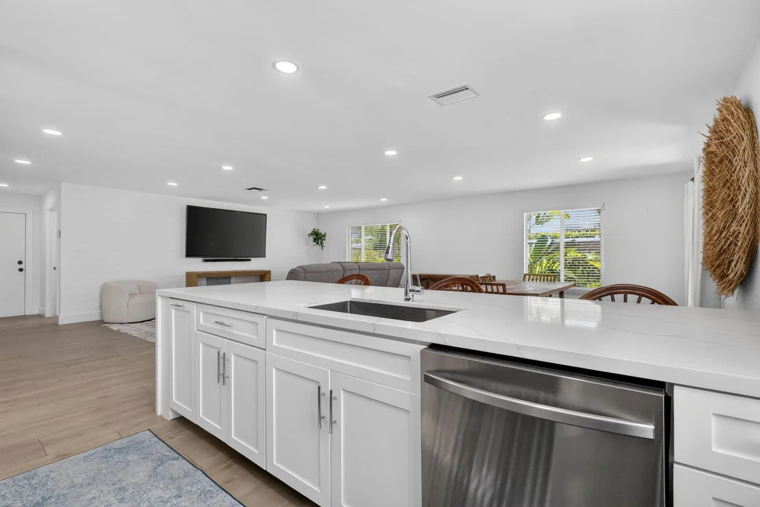 Photo of 617 Heron Drive