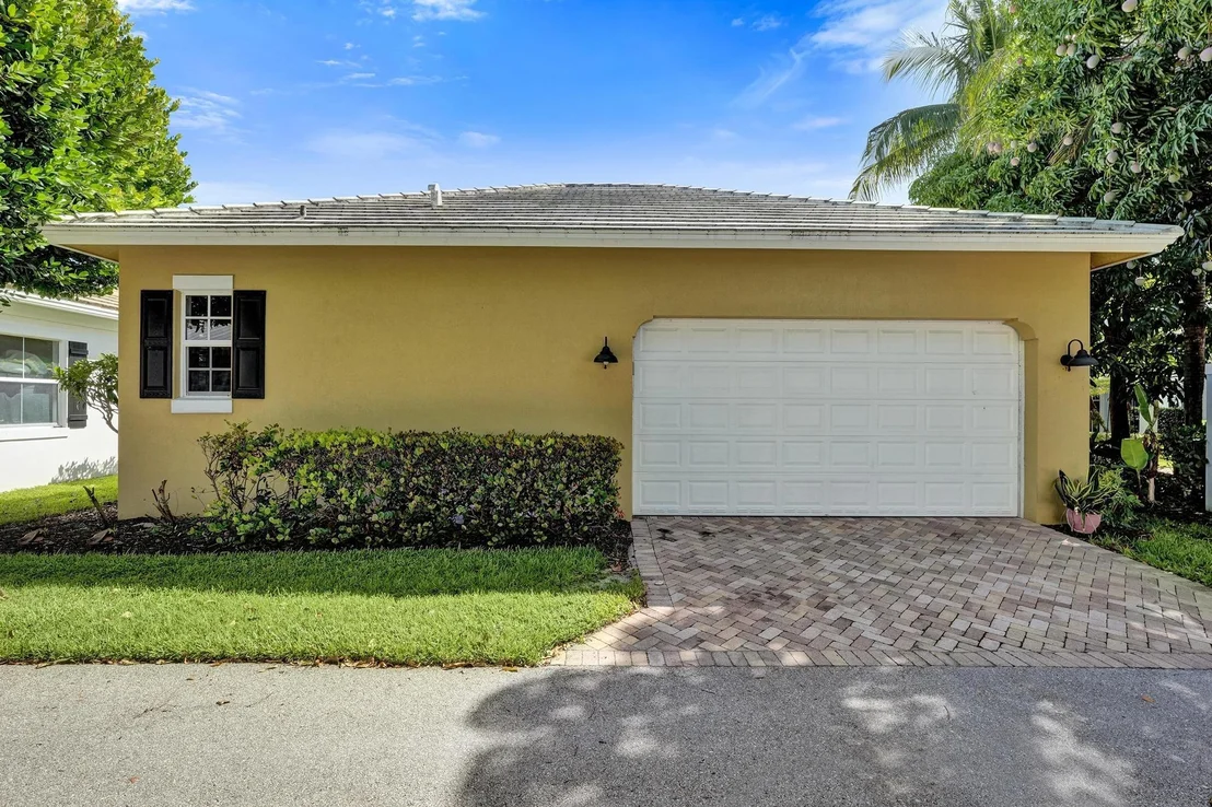 Photo of 111 LEATHER LEAF Drive