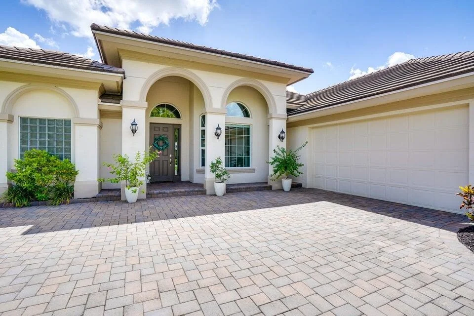 Photo of 2986 Bent Pine Drive