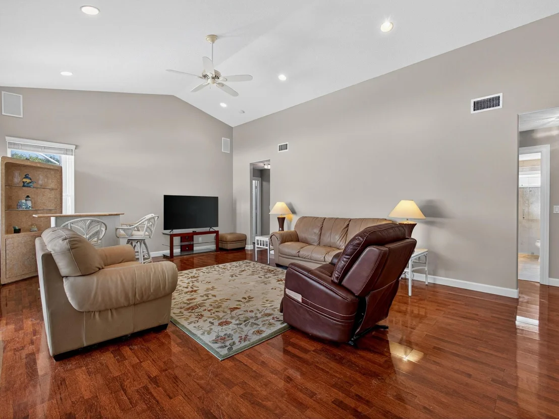 Photo of 7128 Brunswick Circle