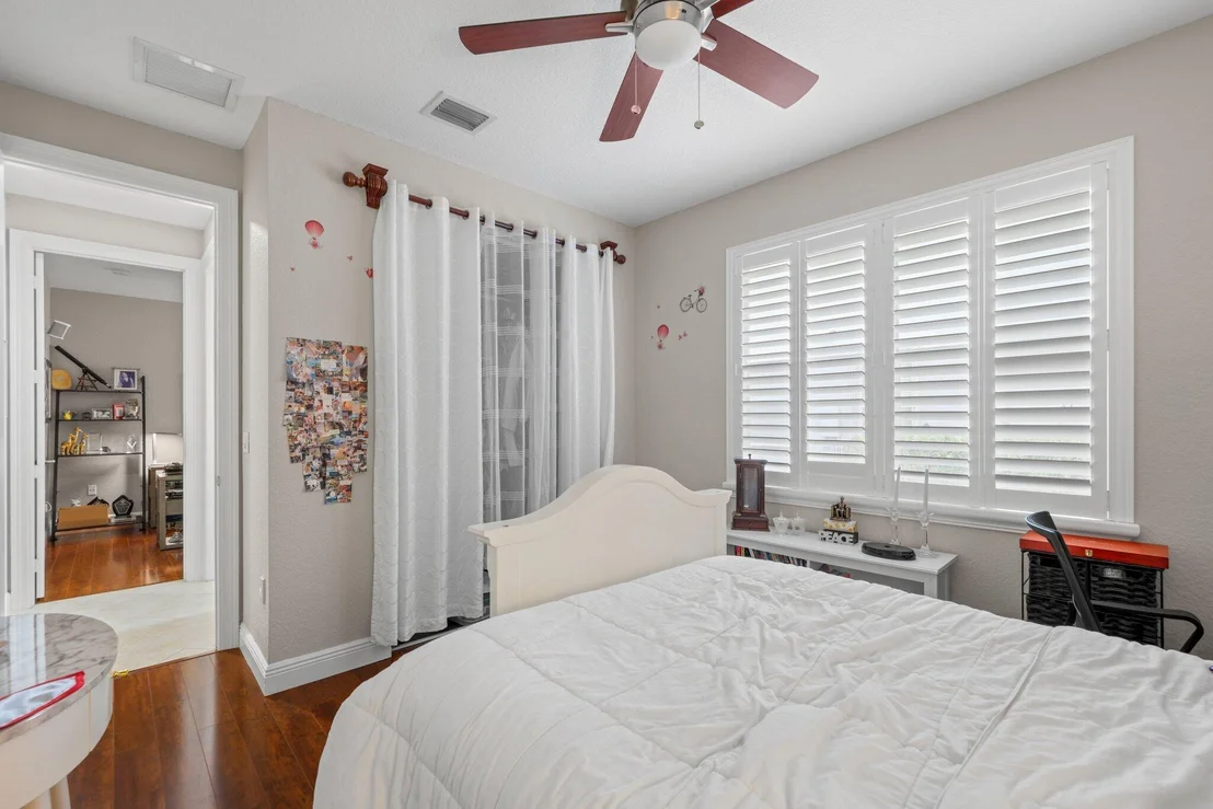 Photo of 10812 Castle Oak Drive