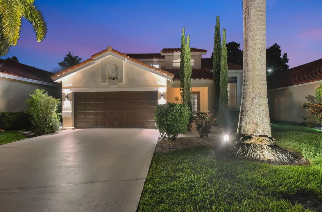 Photo of 5565 American Circle