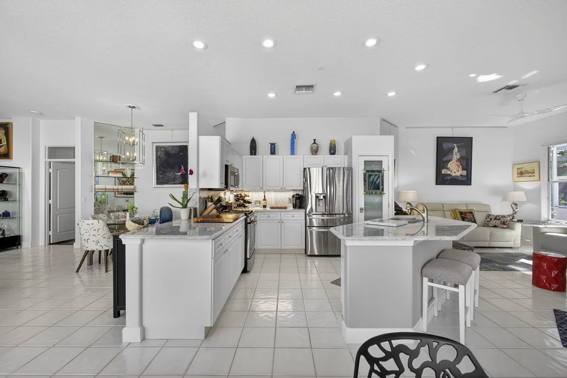 Photo of 951 Augusta Pointe Drive