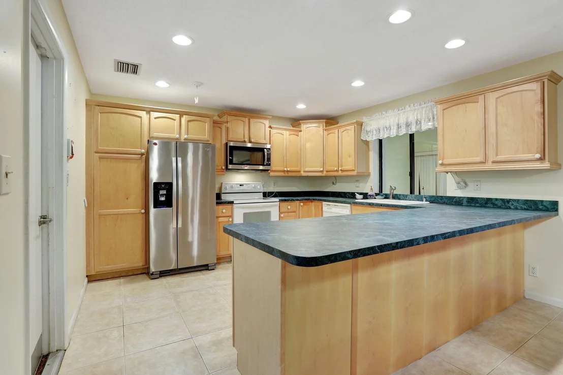 Photo of 2212 Seagrape Circle