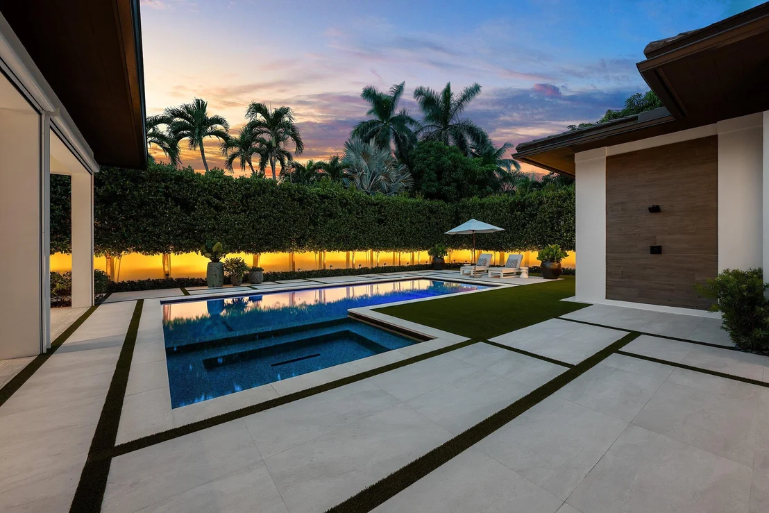 Photo of 800 Seagate Drive