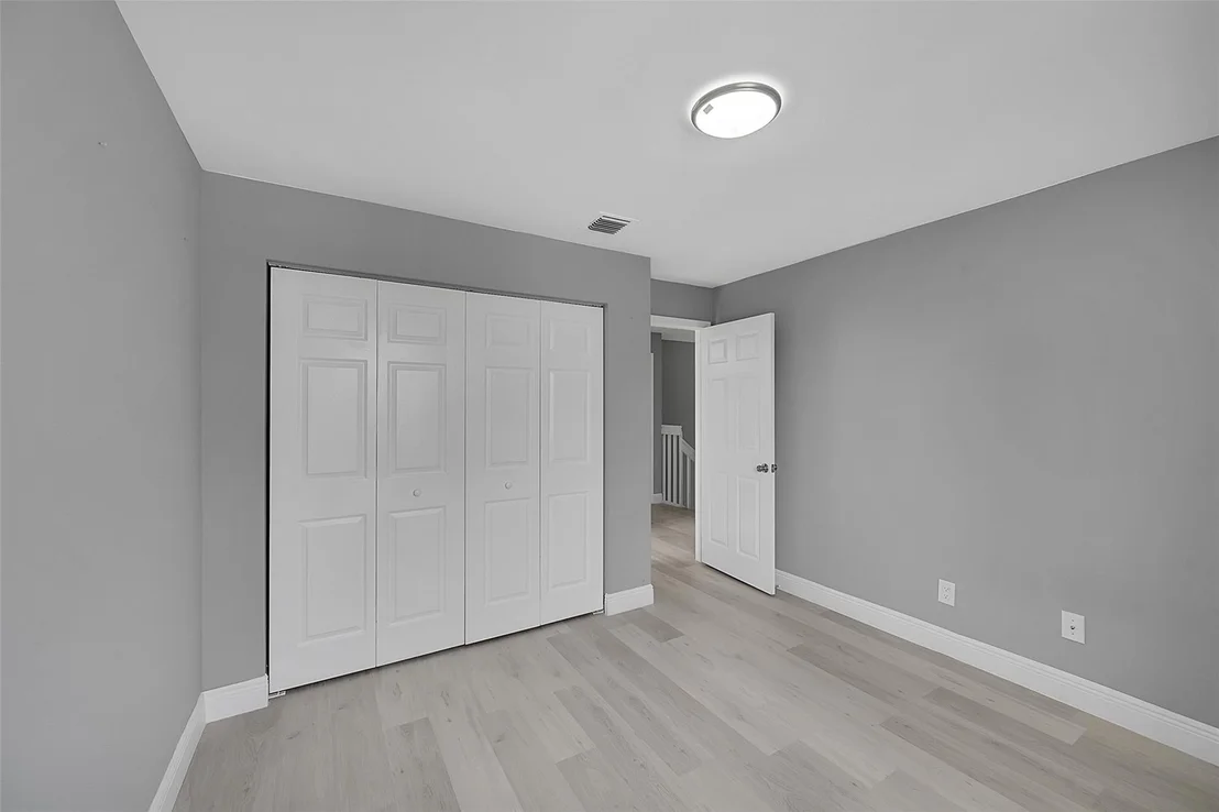 Photo of 8236 White Rock Circle