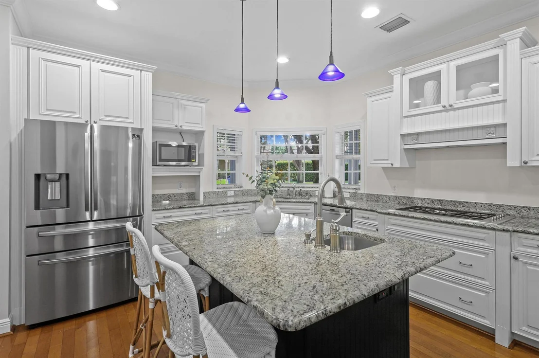 Photo of 400 Mangrove Point