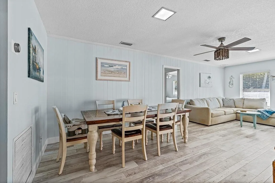 Photo of 2801 Grove Drive