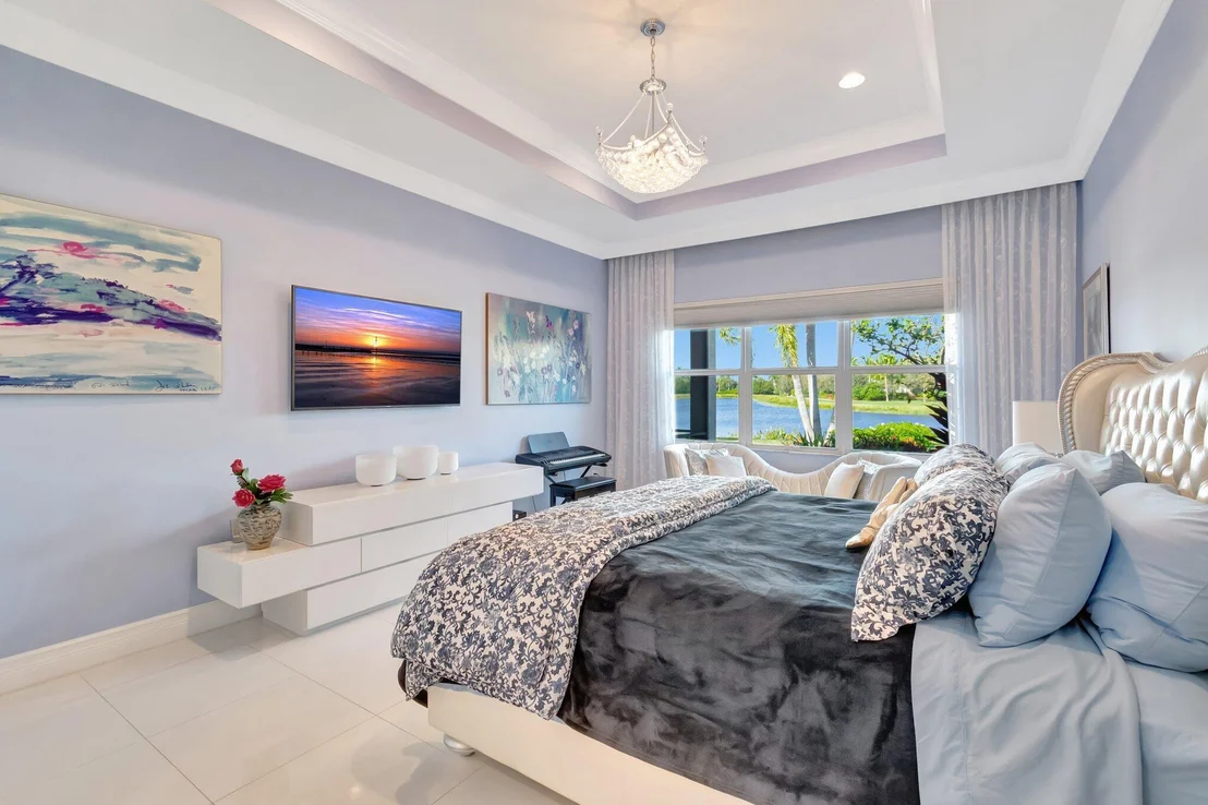 Photo of 12396 Cascade Valley Lane