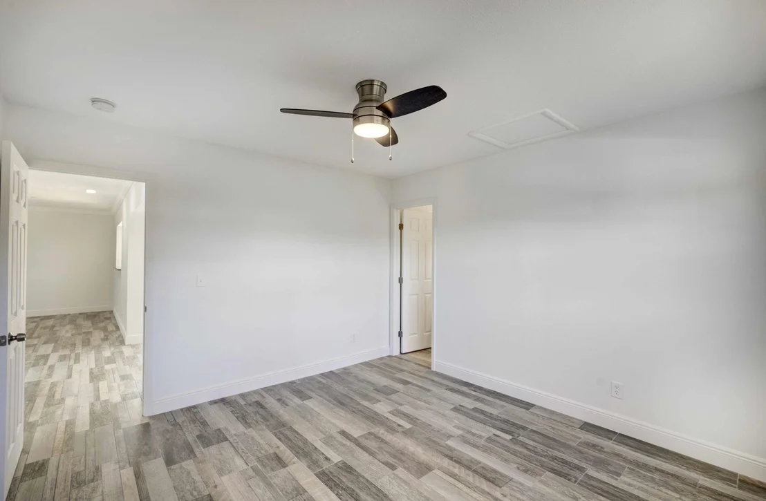 Photo of 8602 Sunset Drive