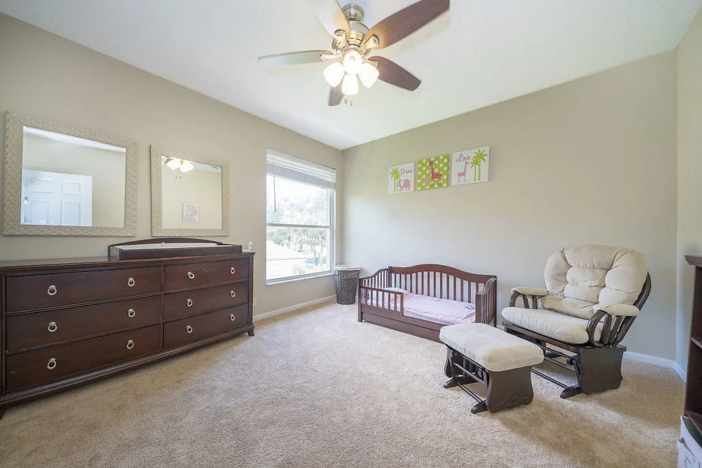 Photo of 136 N River Drive E