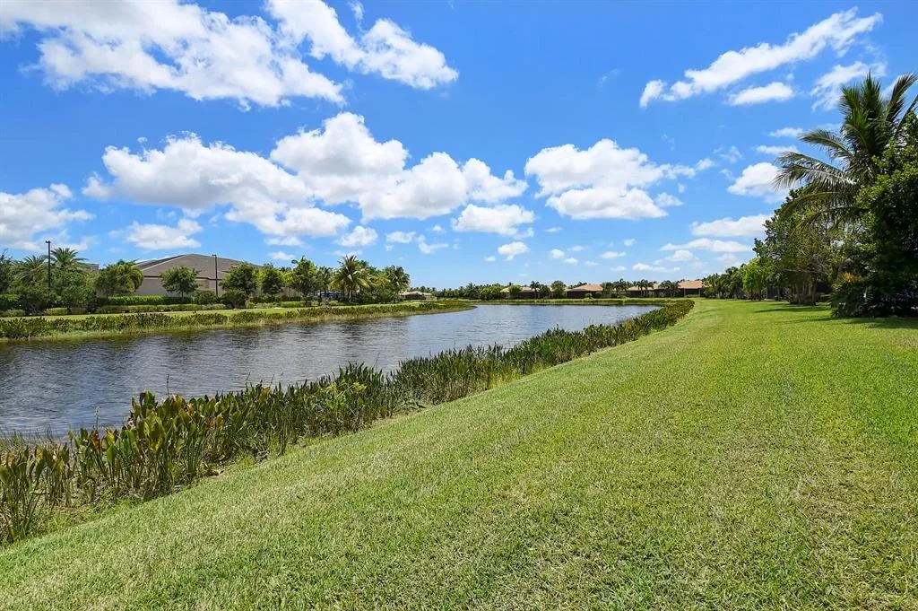 Photo of 12324 Cascade Valley Lane