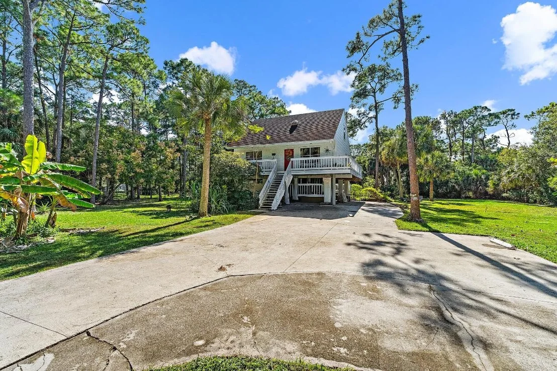 Photo of 10390 Sandy Run