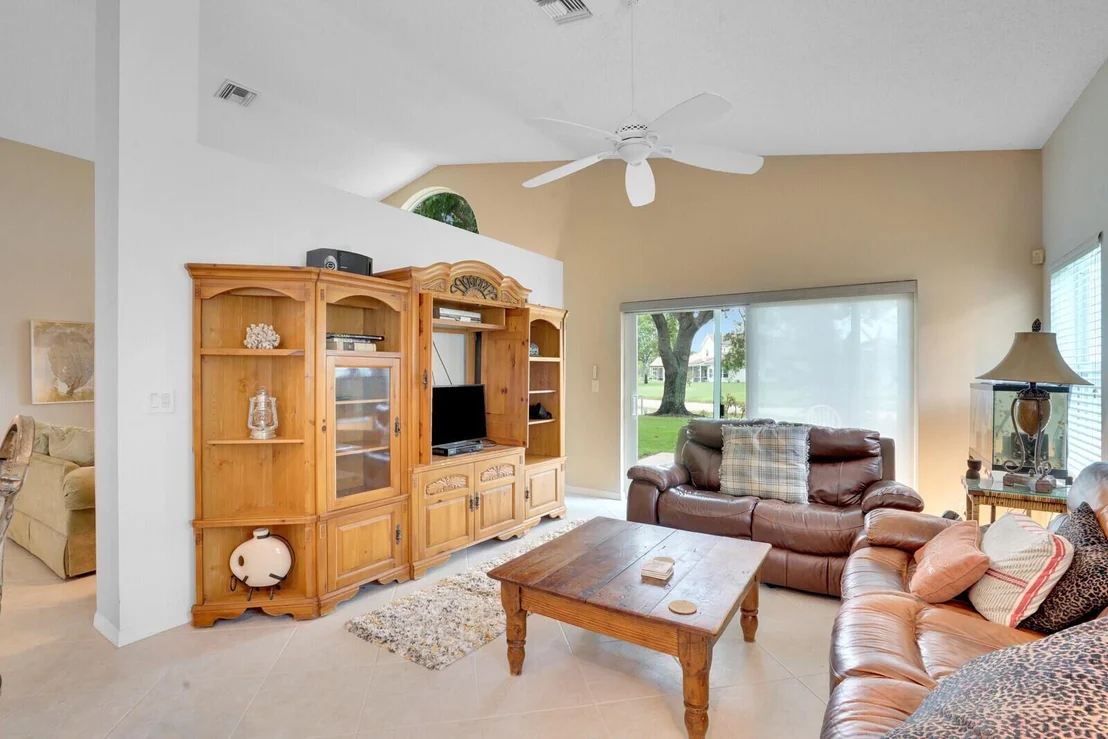 Photo of 3565 Old Lighthouse Circle