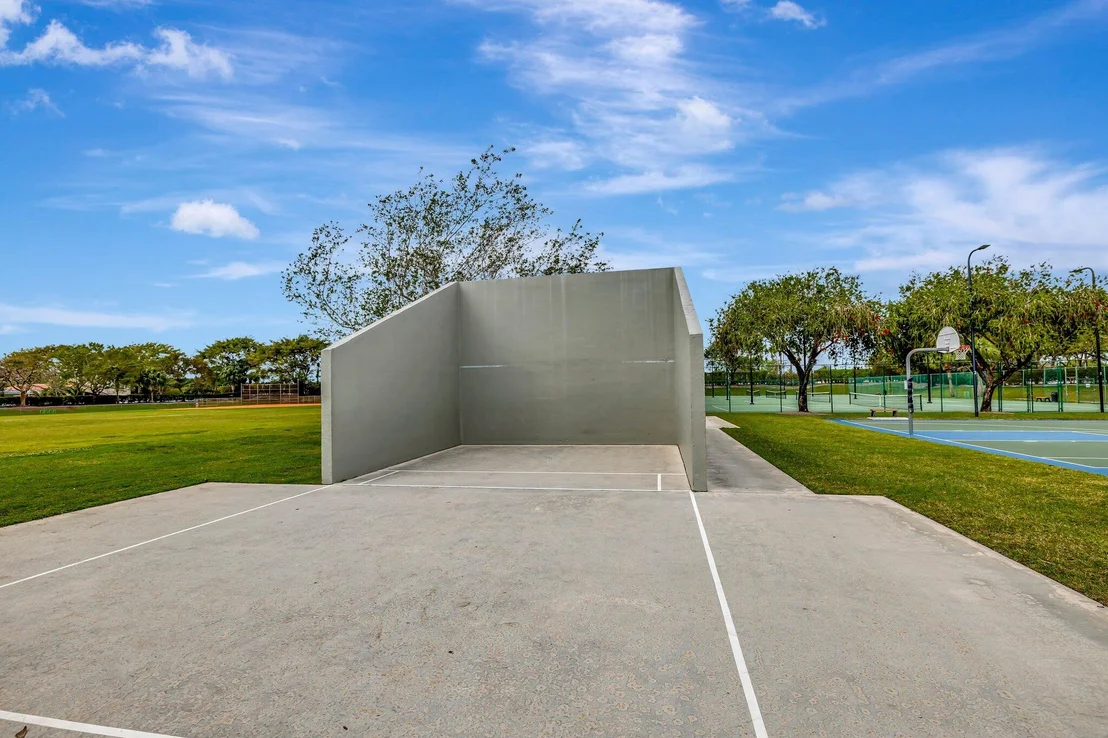 Photo of 6584 Marbletree Lane
