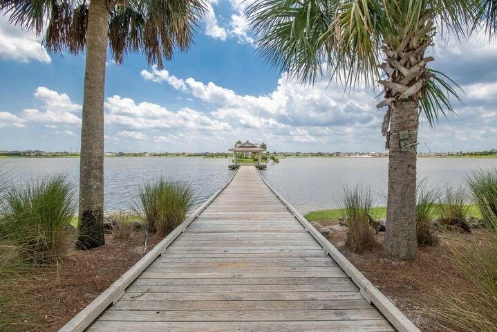 Photo of 1102 Haywagon Trail