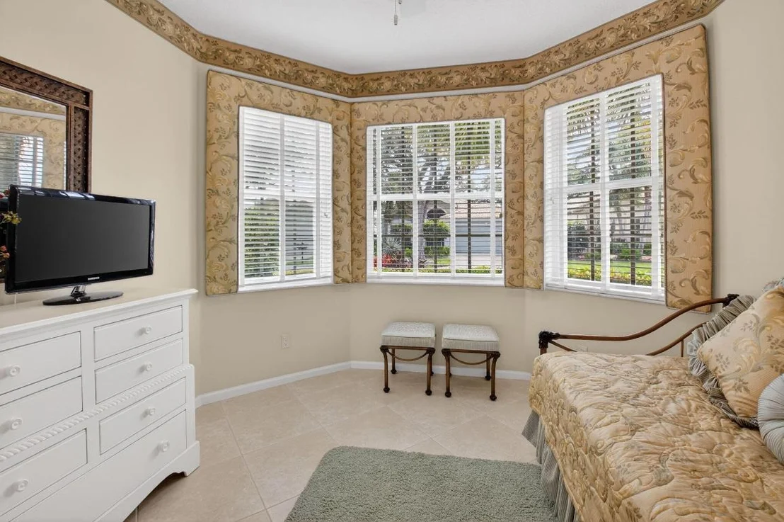 Photo of 7237 Morocca Lake Drive