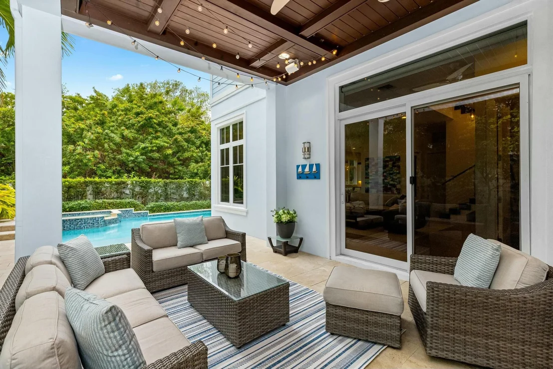 Photo of 970 Lago Mar Lane