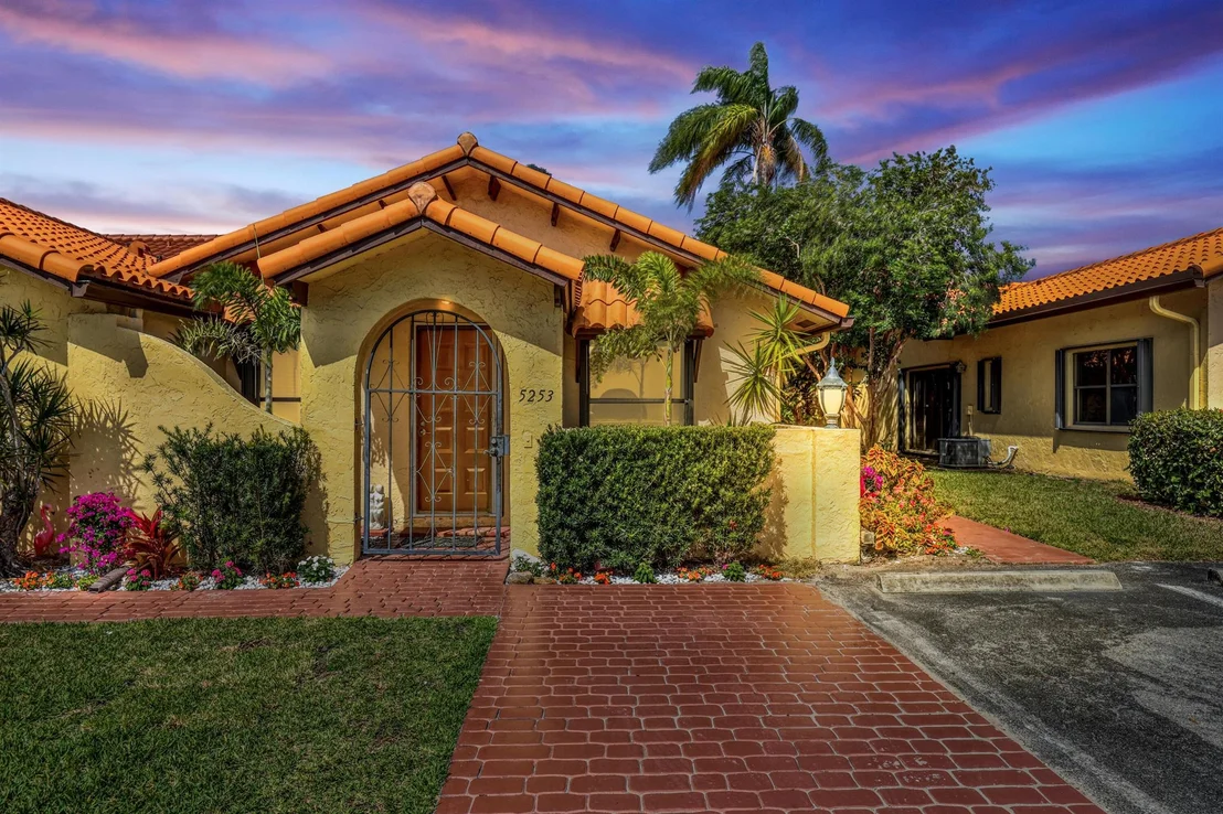 Photo of 5253 Bolero Circle